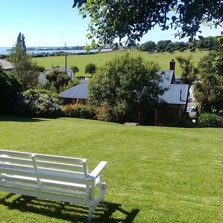 Blue Penguin Villa Timaru Bagian luar foto